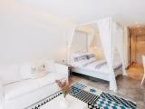 Deluxe Pool Access Double room