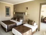 Family Connection room with sea view