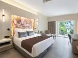 Xhale Double Club Junior Suite with pool view