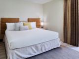 1 Bedroom Classic (Annex Building with no Elevator) Double Suite