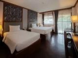 Premium Family room with pool view