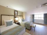 Platinum Double Duplex Suite