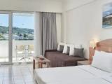 Classic Double room with land view
