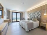Heaven Suite seafront