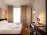 Quadruple Family Suite