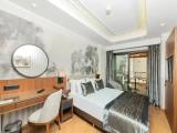 Lower Double room with balcony