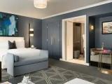 Large Signature Double room