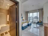 3 Bedrooms Apartment