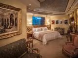 Penthouse Suite