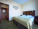 Standard Double room with partial sea view