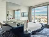 Marvelous Double Suite seafront