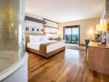 Lagoon Double Suite