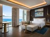 Executive with Club Lounge Double Suite Sea View