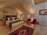 Cave Double Suite