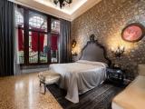 Suite with view