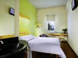 Standard Double room with city view