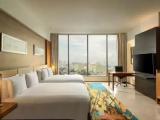 Deluxe Quadruple room with city view