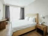 Standard Building 2 Double room with park view