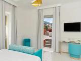 Deluxe Terrace and Private Jacuzzi Double Junior Suite with sea view