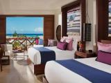 Quadruple Junior Suite with ocean view