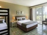 Deluxe Quadruple Family room