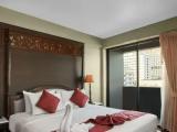 Corner Double Suite with river view