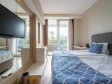 Standard Double room with land view