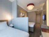 Deluxe Steam Shower Triple room