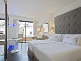Melia Twin room with city view