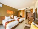 Deluxe Double room with side sea view