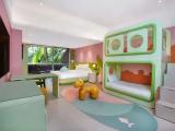 Deluxe Quadruple Family room