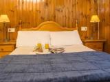 2 Bedrooms Quadruple Apartment