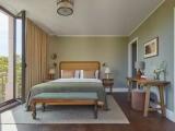 Corner Double room