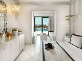 Family Private Pool Double room with sea view