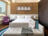 Executive Club Double room with city view