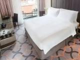Double room with balcony and with city view