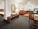 1 Bedroom Suite
