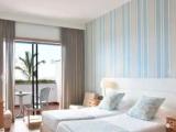 Standard with Terrace Double room with pool view