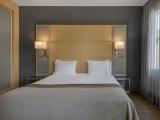 Standard Double room with street view