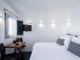 Senior Heated Tub Double Suite