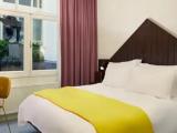 Art Collector’s Double Suite