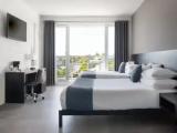 Deluxe Suite with balcony and with city view