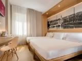 Premier room