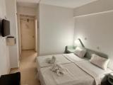 Triple room with pool view