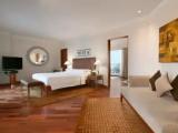 Diplomatic Double Suite