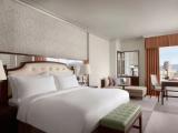 Deluxe Corner Skyview High Floor Double room