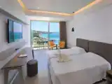 Luxury Twin room with sea view
