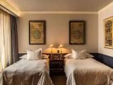Singular Accessible Double room