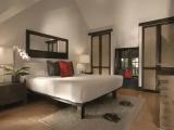 Premier room