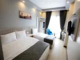 Deluxe Triple Family room